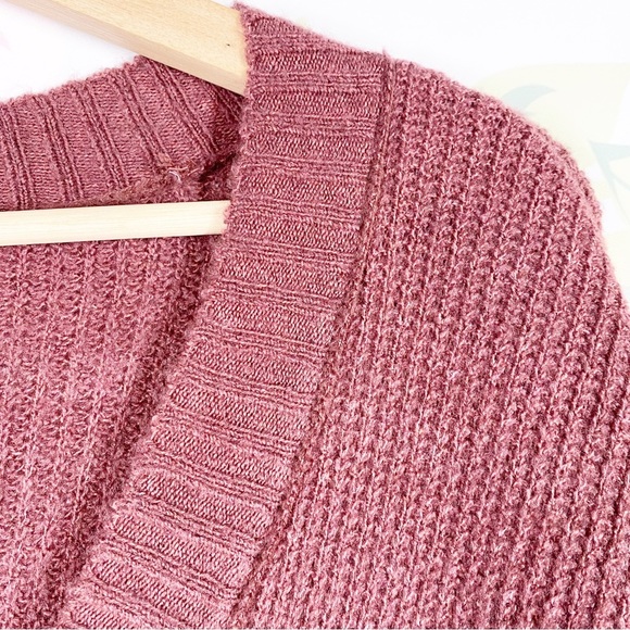 American Eagle Outfitters AEO Maroon V Neck Long Sleeves Knit Sweater M - Picture 5 of 10